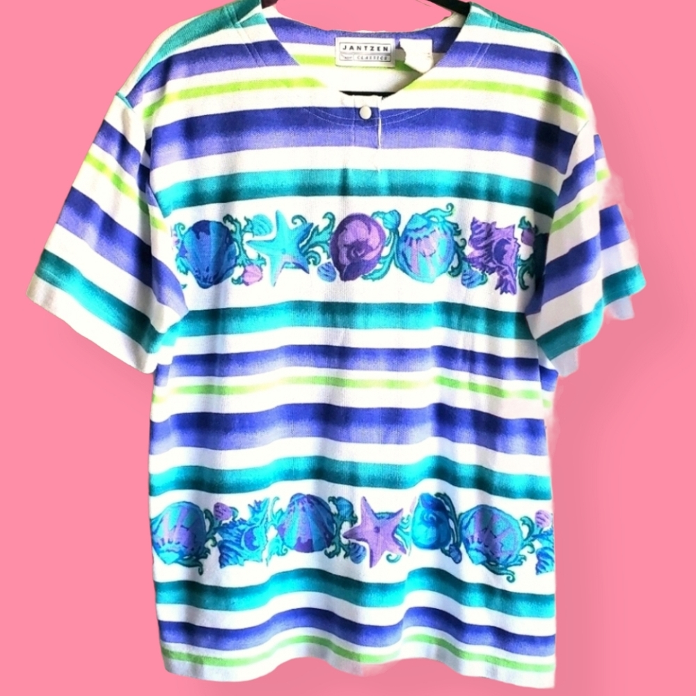 🐚90's Ocean Themed Striped Top🐚